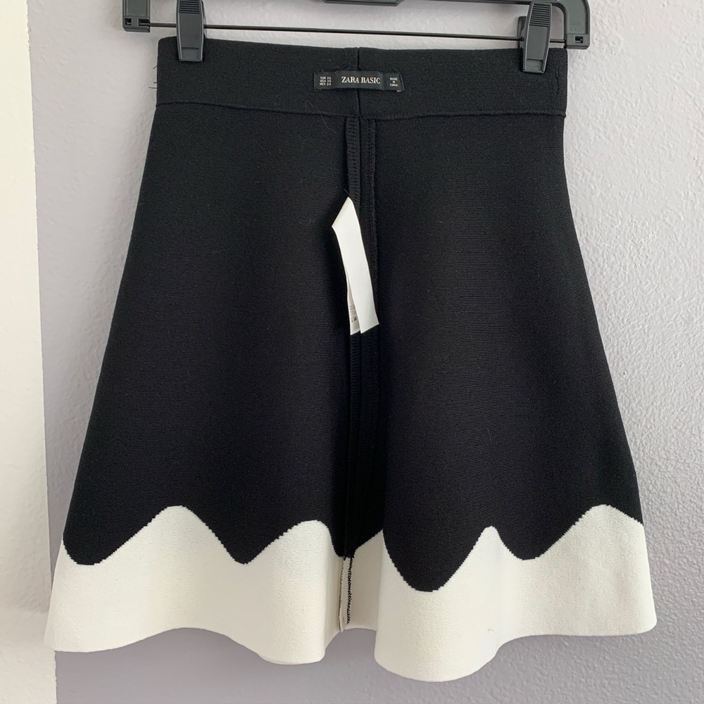 Zara Two-Tone Knit Mini A-Line Skirt - Picture 6 of 9